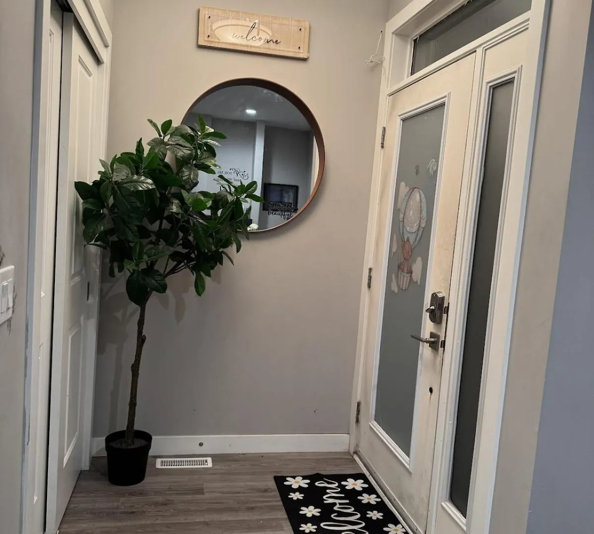 Two Bedroom Duplex Bridgewater Γουίνιπεγκ 0*,